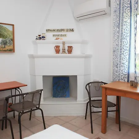 O Pyrgos Apartment