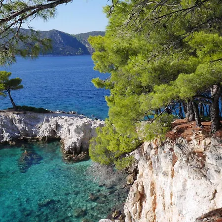 O Pyrgos Panormos (Skopelos)