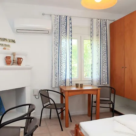 Apartament Pyrgos *